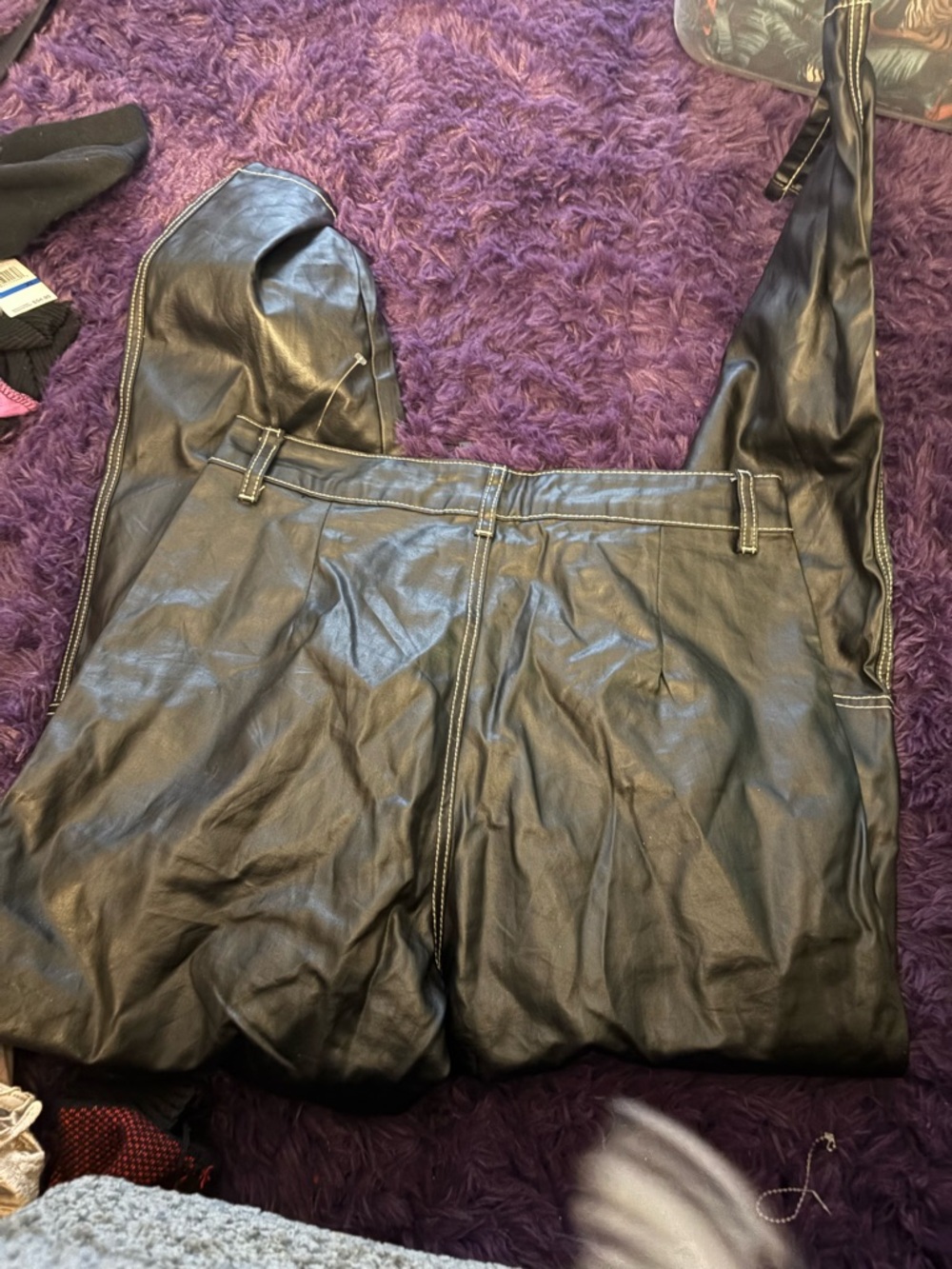 PrettyLittleThing Black Faux Leather Straight Leg Pants - Picture 5 of 5